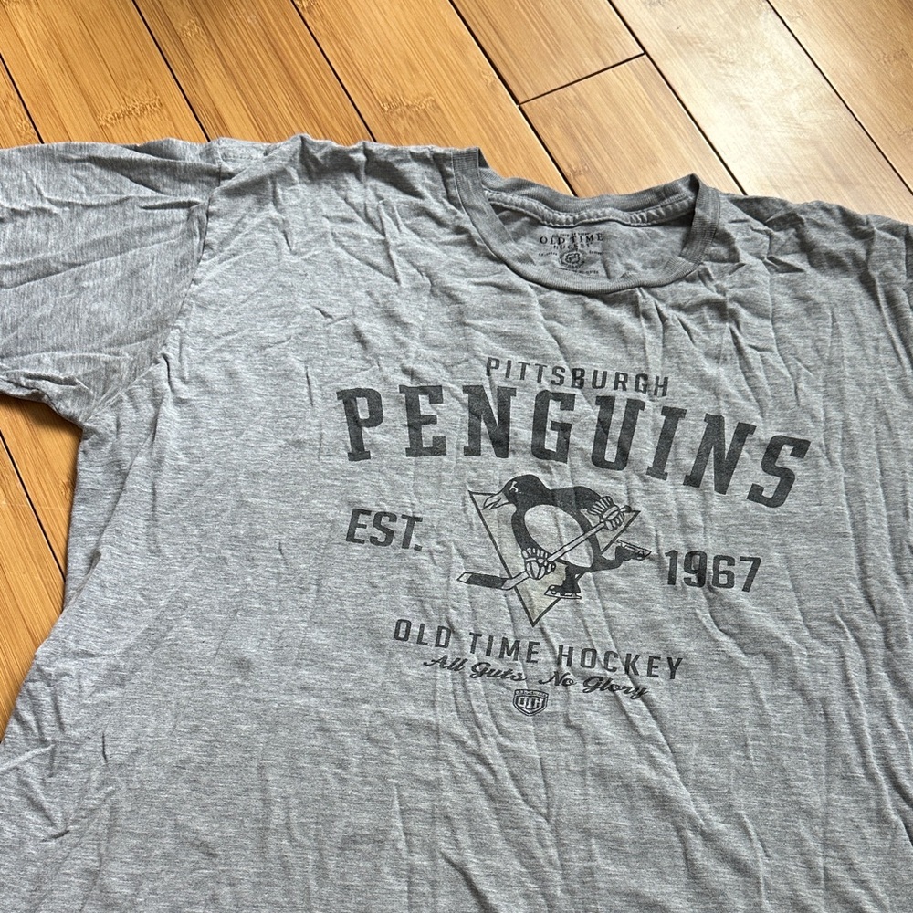 Pittsburgh Penguins Gray T-Shirt